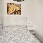 Boomerang