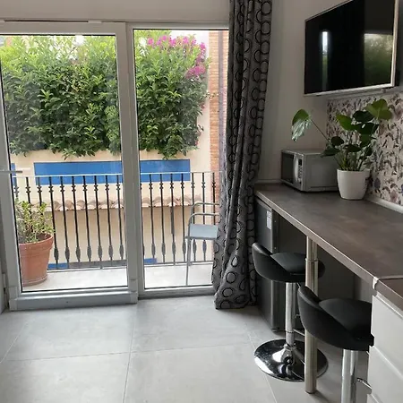 Apartment Boomerang
