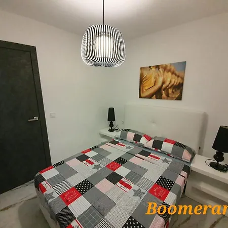 Boomerang Apartment *