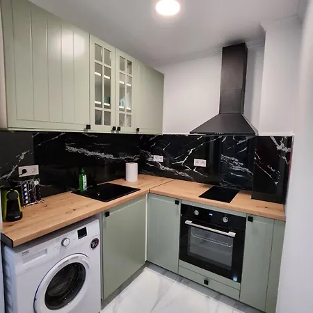 Apartment Boomerang