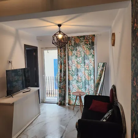 Apartment Boomerang *